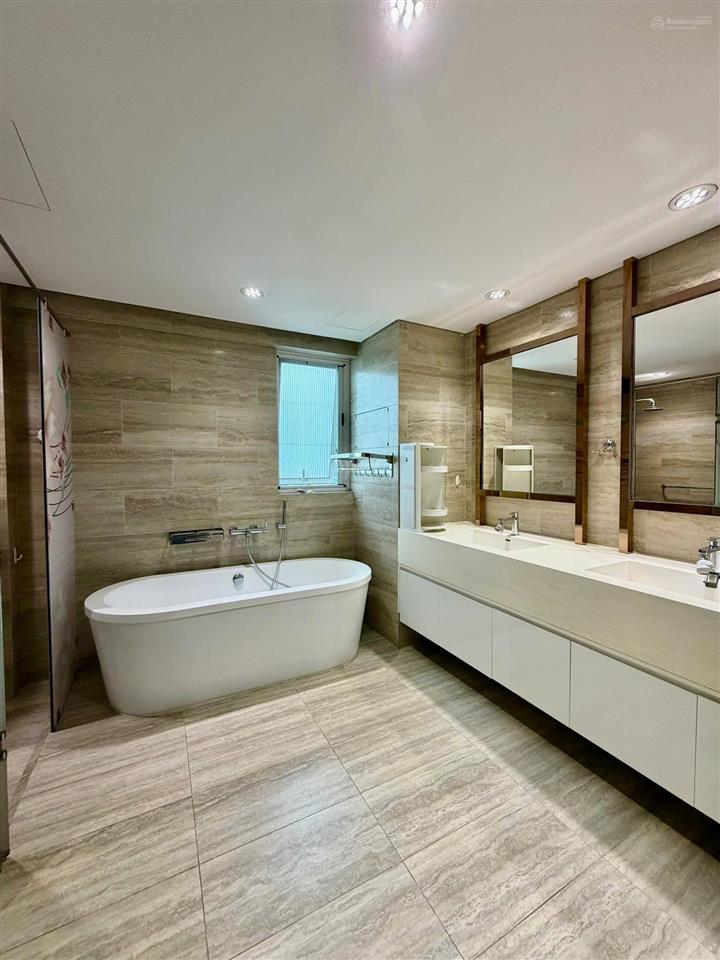 Cho thuê cc happy valley premier, 60 triệu, 170m2, 4pn, 3wc, giá tốt.  xem nhà 0974 230 ***