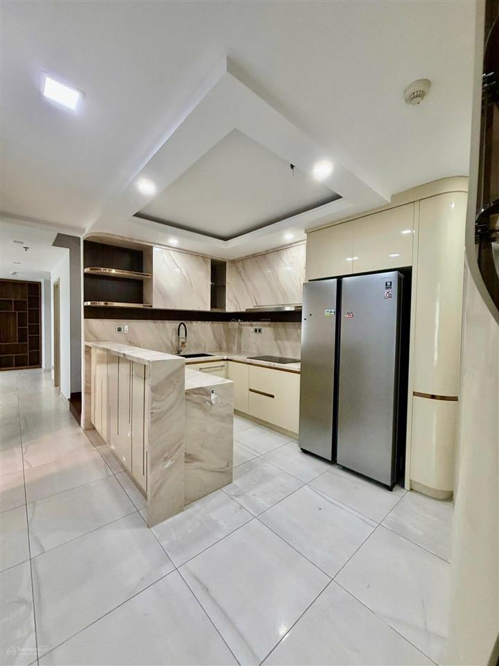Cho thuê cc happy valley premier, 60 triệu, 170m2, 4pn, 3wc, giá tốt.  xem nhà 0974 230 ***