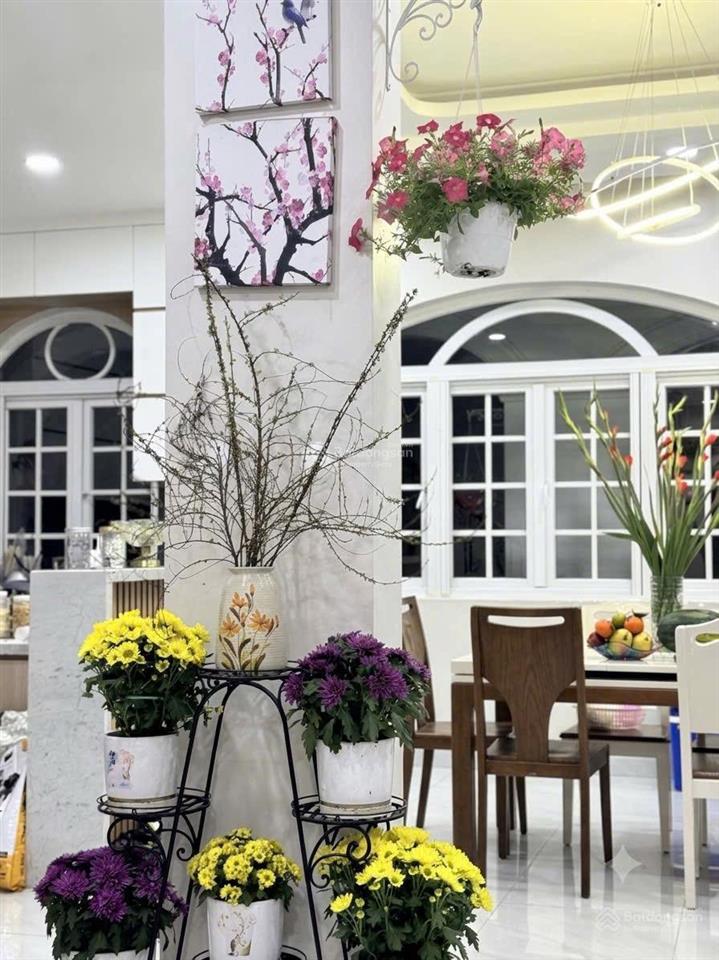 Cần tiền bán gấp căn bt cityland sát bên pmh dt sd 690m2 tại cityland riverside, giá 52 tỷ vnd