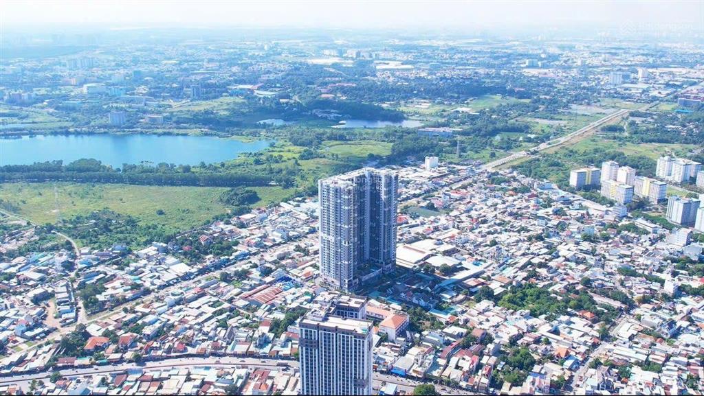 Bán căn góc 2pn  73,5m2  giá, 3,1 tỷ view hồ đá