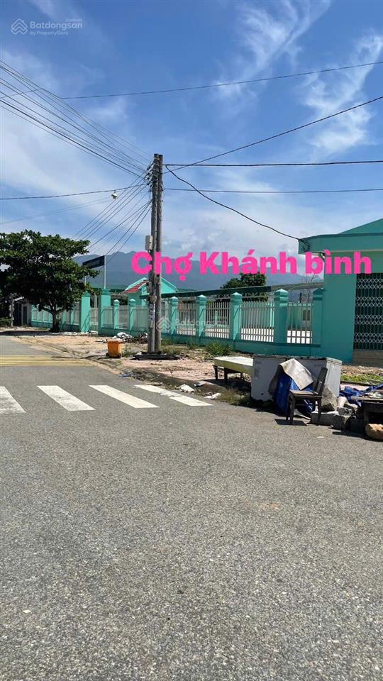 Chủ bán đất 2100m2, trong đó 1300m2 thổ, mặt tiền đường tl8b shr, chỉ 1.9tr/m2 tl.  0909 573 ***