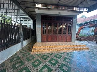 Bán nhà riêng chính chủ 10x38m.( nhà 6m, đất trống 4m). thổ cư 250m2.