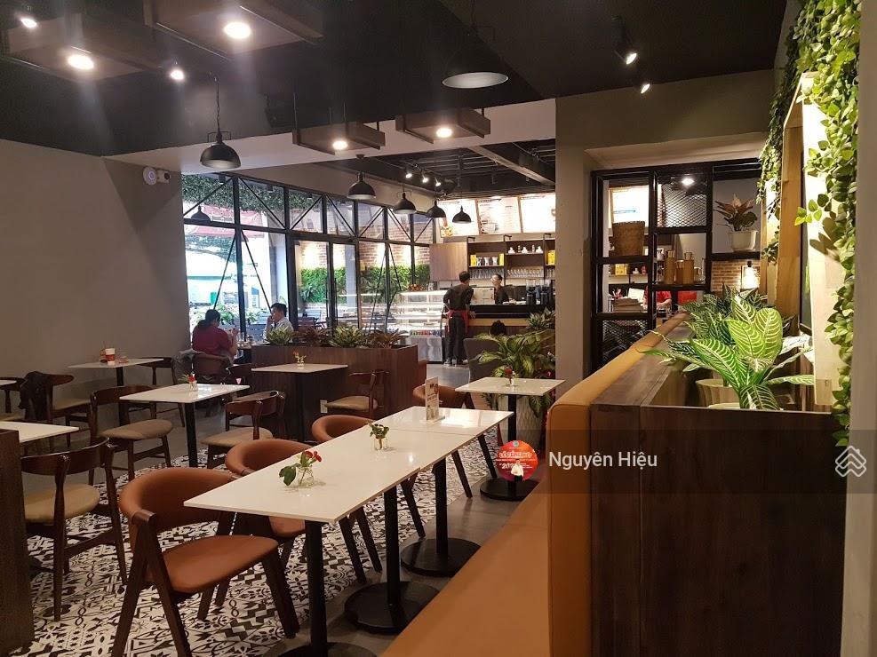 Hàng siêu ngon  mặt tiền hồ tùng mậu q1  4,2x20m 3 tầng  hđt 120tr/th  giá 40 tỷ