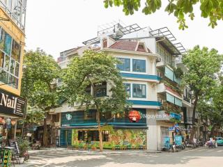 Bán căn góc 2mt ngay nguyễn văn hưởng, thảo điền  5,5x20m, ctxd hầm 7 tầng  giá 29 tỷ
