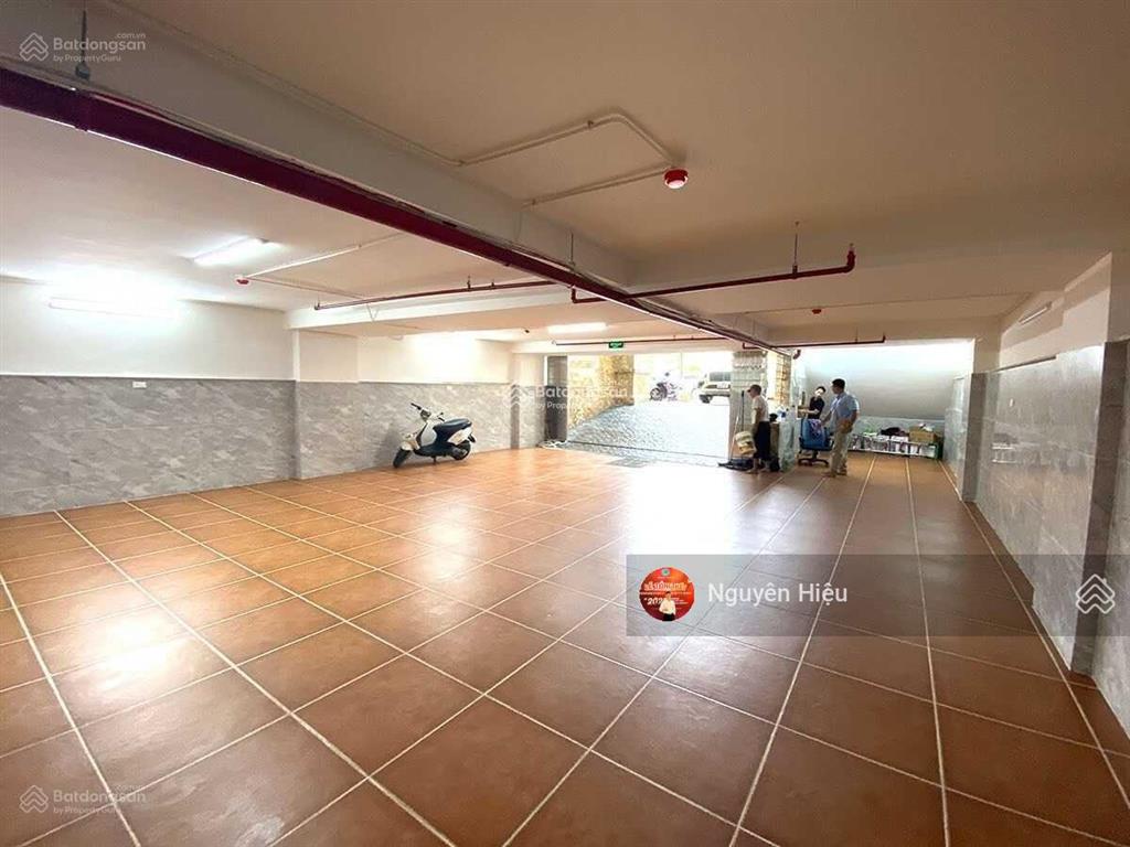 Chị ly cấn tiền bán gấp tòa nhà ngay sư vạn hạnh  5,5x23m hầm 6 tầng  hđt 150tr/th  giá 46 tỷ