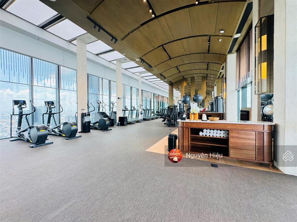 Cho thuê chung cư cao cấp grand marina 3pn view ngắm pháo hoa  căn góc 122m2  149 triệu/tháng