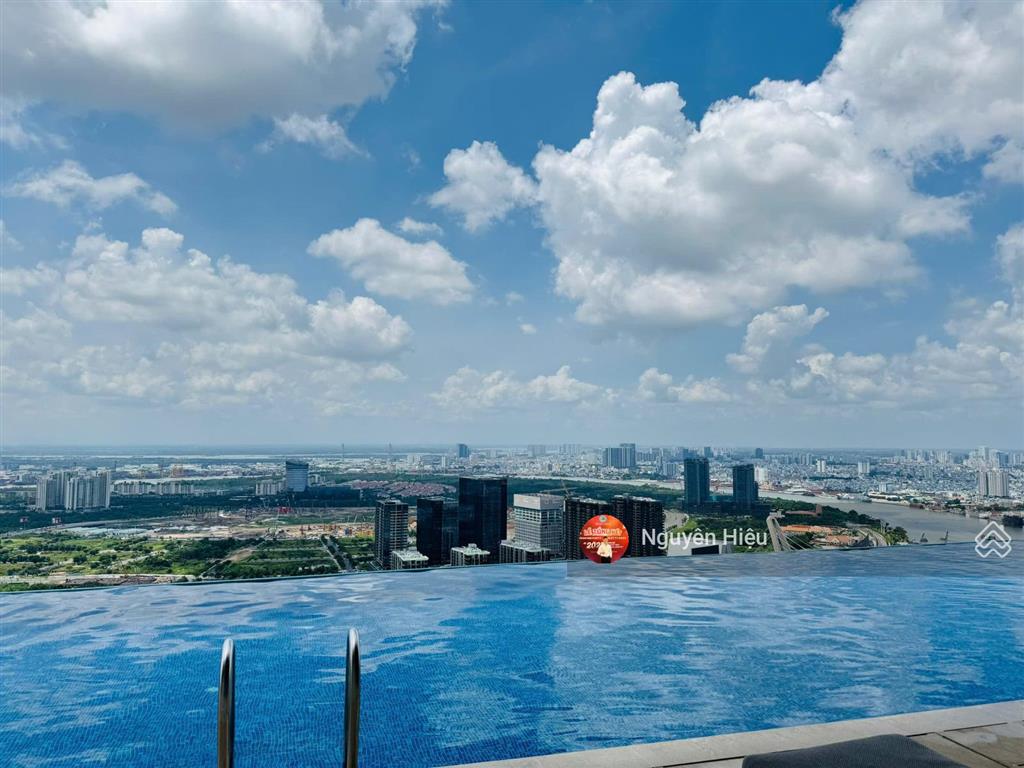 Cho thuê chung cư cao cấp grand marina 3pn view ngắm pháo hoa  căn góc 122m2  149 triệu/tháng