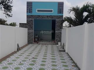 Bán nhà mặt tiền 4x28m. chính chủ. hóc môn