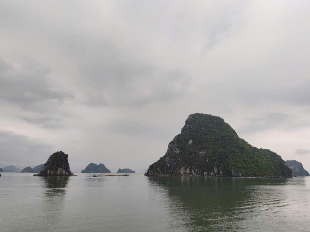 🏆 CĂN HỘ DU LỊCH 5 SAO CRH VÂN ĐỒN — CAM KẾT LỢI NHUẬN 8%/NĂM, TẶNG QUÀ TRỊ GIÁ 200 TRIỆU