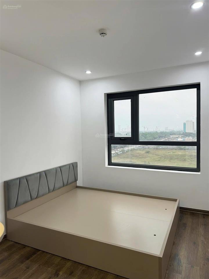 Bán căn góc 62m2 thăng long capital, tầng trung hoàn hảo, giá tốt vô địch