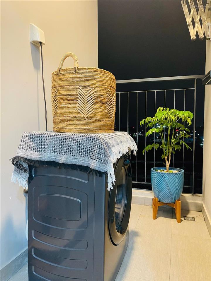 Bán studio tầng 22 full nội thất, sổ hồng, 33m2 cc legacy 1,1t bao hết thuế phí, đang cho thuê 5tr