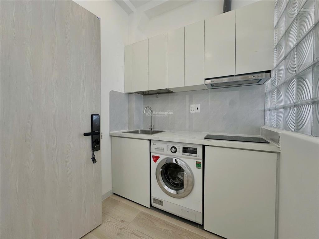 Cho thuê căn hộ tách bếp full nt mới gần nút giao an phú ở lake view city  đậu được oto  nhận pet