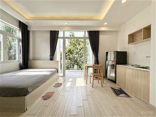 Cho thuê căn hộ ban công full nội thất ở trần não gần cầu sài gòn bason sala đảo kim cương metro