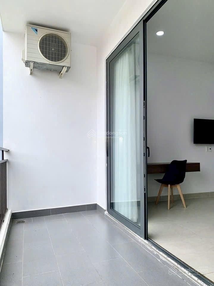 Cho thuê căn hộ ban công full nội thất cao cấp gần quốc hương  cầu sài gòn  sala  cầu bason