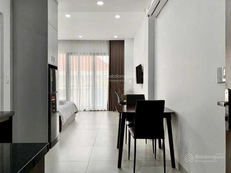 Cho thuê căn hộ ban công full nội thất cao cấp gần quốc hương  cầu sài gòn  sala  cầu bason