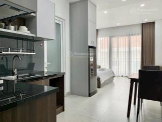 Cho thuê căn hộ ban công full nội thất cao cấp gần quốc hương  cầu sài gòn  sala  cầu bason