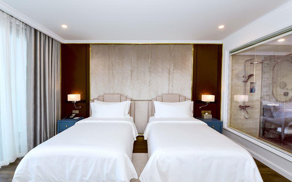 Duy nhất 01 Căn 2PN Rẻ Nhất bảng hàng, Chỉ 2,7 tỷ, Đón gió vịnh Bái Tử Long.