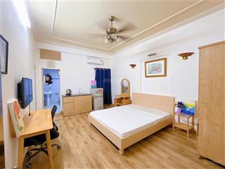 Cho thuê nhà trọ 30m2 tại cách mạng tháng tám, p bến thành quận 1 ngay ngã sáu phù đổng full nt