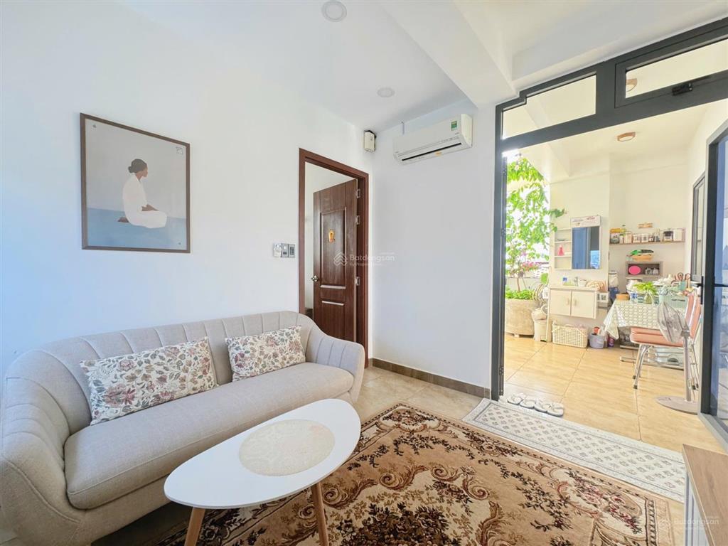 Cho thuê căn hộ 1pn, 1wc, 60m2, 10 triệu vnd tại hoàng sa, p đa kao, q1, hcm