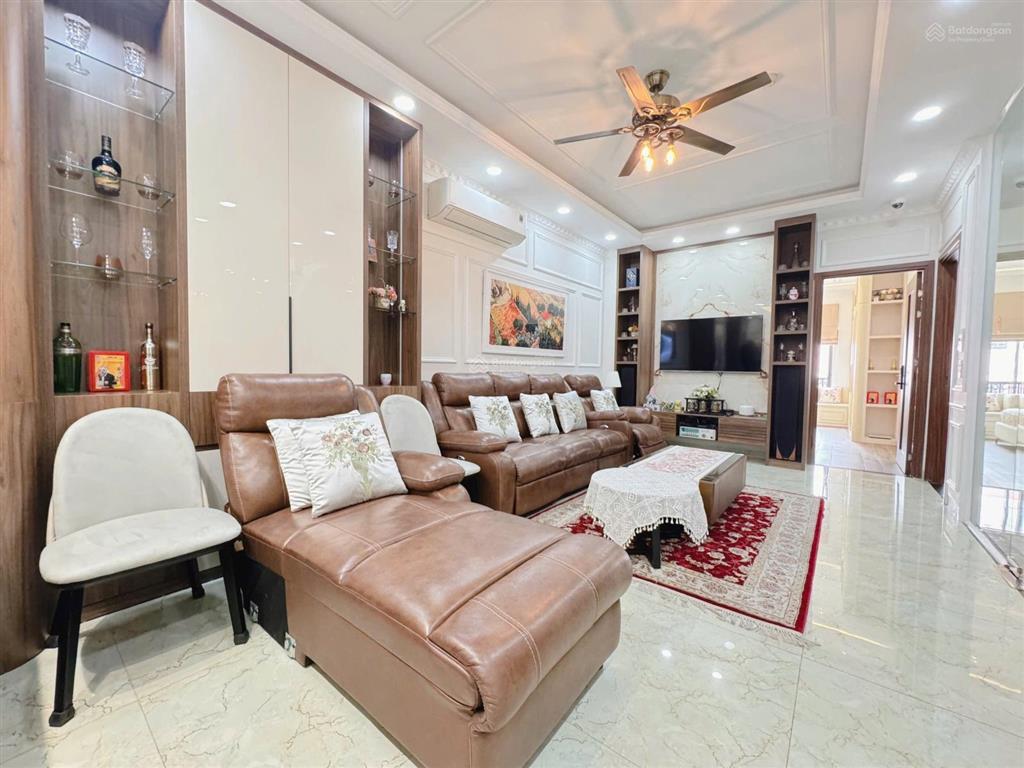 Cho thuê căn hộ 1pn, 1wc, 60m2, 10 triệu vnd tại hoàng sa, p đa kao, q1, hcm