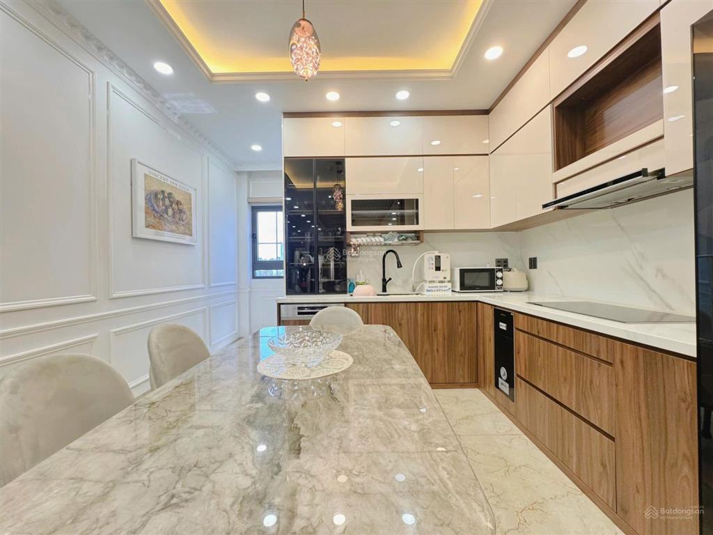 Cho thuê căn hộ 1pn, 1wc, 60m2, 10 triệu vnd tại hoàng sa, p đa kao, q1, hcm
