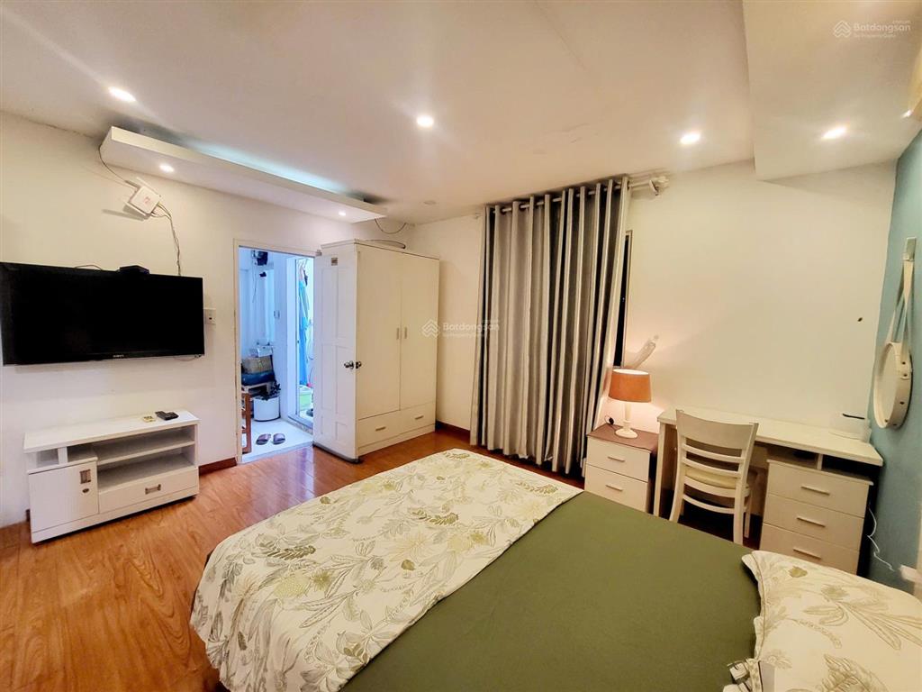 Cho thuê nhà trọ 30m2, giá siêu hời 7,2 triệu tại phường bến thành, quận 1, tp.hcm