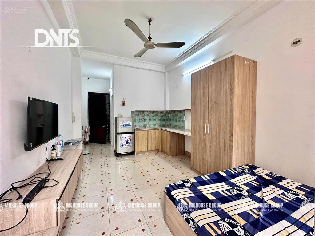 Phòng cho thuê 30m2 ban công ngay cv lê văn tám gần đh kiến trúc tphcm  đh ussh full nội thất