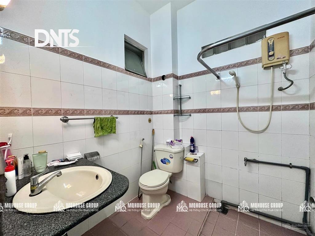 Phòng cho thuê 30m2 ban công ngay cv lê văn tám gần đh kiến trúc tphcm  đh ussh full nội thất