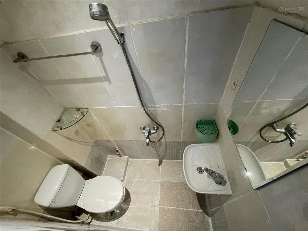Phòng cho thuê có máy giặt riêng gần chợ nguyễn thái bình đầy đủ tiện nghi gần 212 nguyễn trãi