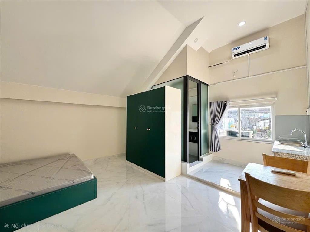Phòng cho thuê gần phổ quang gần công viên đường yên thế 30m2 đầy đủ nội thất không chung chủ