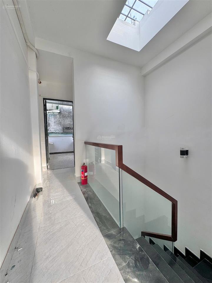 Phòng cho thuê 40m2 1pn gần ngã tư bảy hiền ngay đh văn hiến chợ tân bình đầy đủ tiện nghi