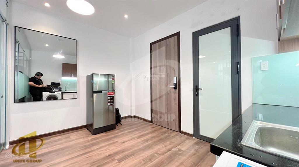 Phòng cho thuê 1pn 40m2 trung tâm quận 1 ngay cầu ông lãnh đường cô giang đầy đủ tiện nghi