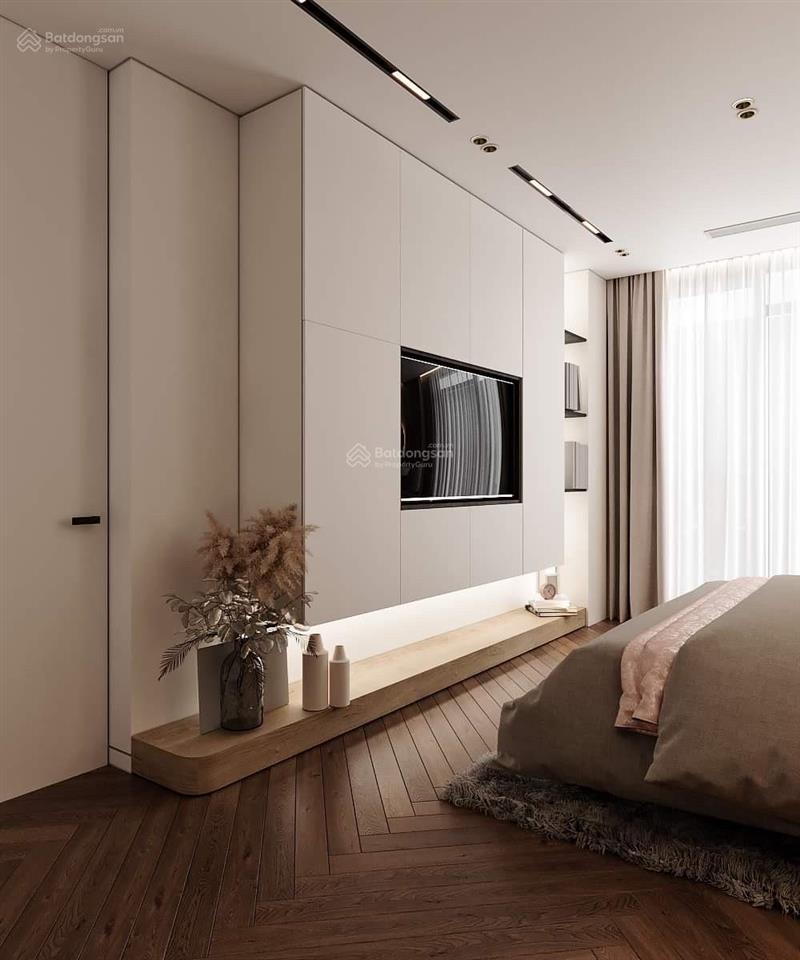 Chính chủ bán căn 2 phòng ngủ r5 diện tích 103m2 nhà sửa đẹp phun nội thất giá 13.2 tỷ