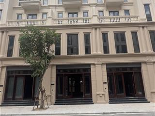 Chính chủ bán căn liền kề 75m² khu tinh hoa giá gốc 27 tỷ. giá bán 24 tỷ  0926 399 ***