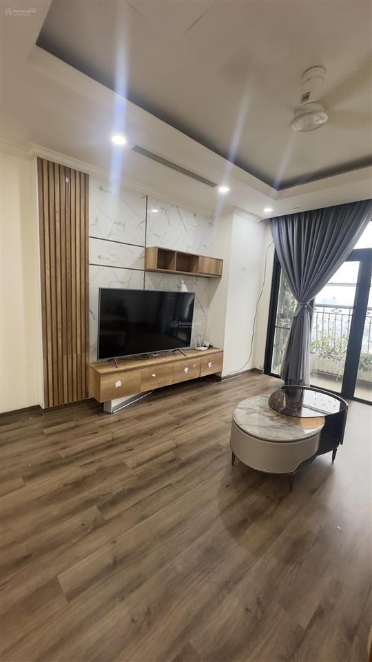 Chính chủ bán căn 3 phòng ngủ r4 royal city giá 15.8 tỷ  0926 399 ***