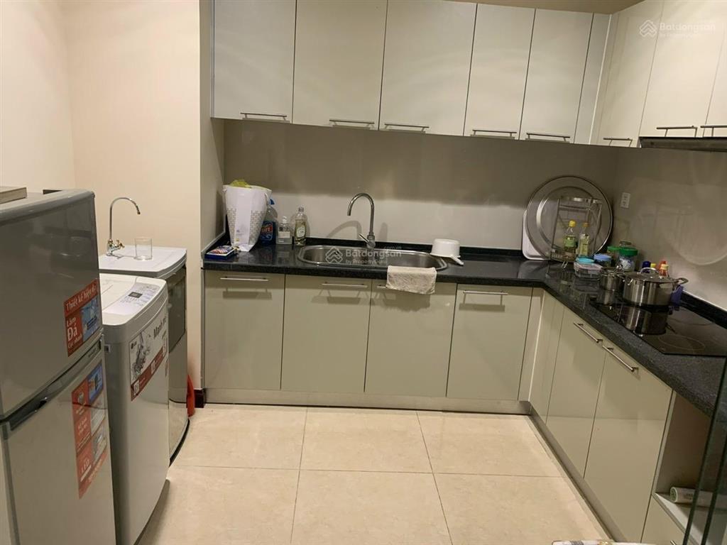 Chính chủ cho thuê căn 2 phòng ngủ full đồ r3 giá 21 triệu vào ở ngay  0926 399 ***
