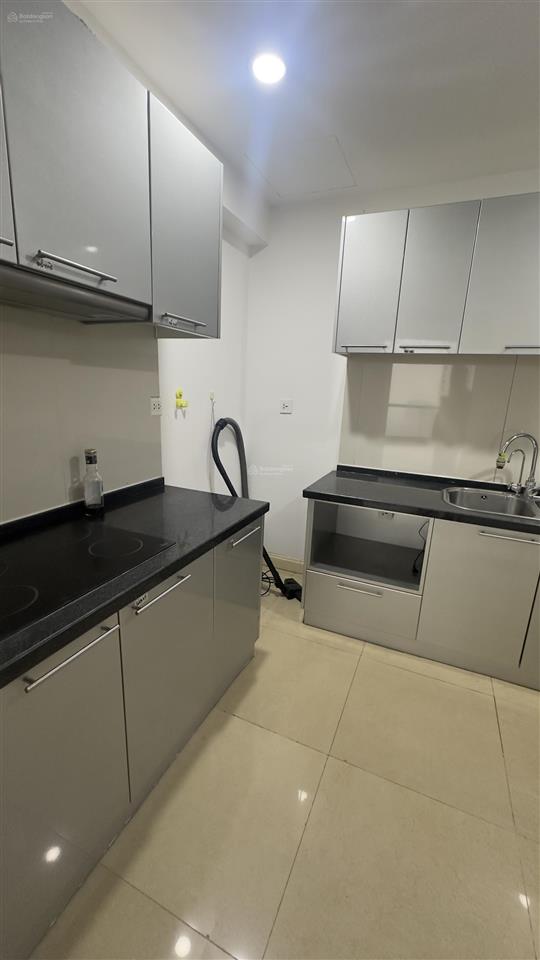 Bán căn hộ r2 chung cư royal city, giá 12 tỷ, diện tích 113m2, 2pn, 2wc,  0926 399 ***