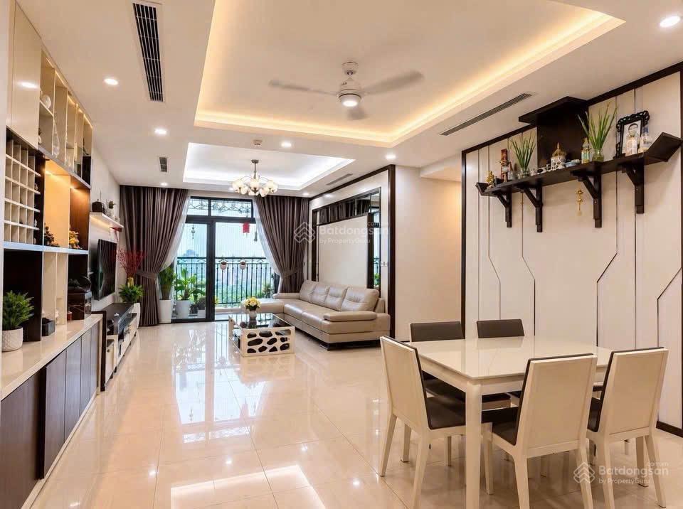 Bán căn 2 phòng ngủ r4 diện tích 112m2 giá 9.8 tỷ xem nhà  0926 399 ***