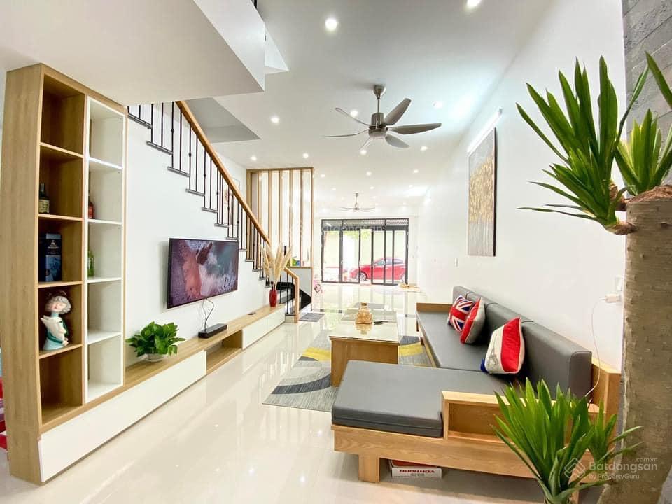 Thiết kế hiện đại, hẻm xe hơi 7 chỗ, btct, ngay lã xuân oai, q9, giá nhỉnh 6 tỷ