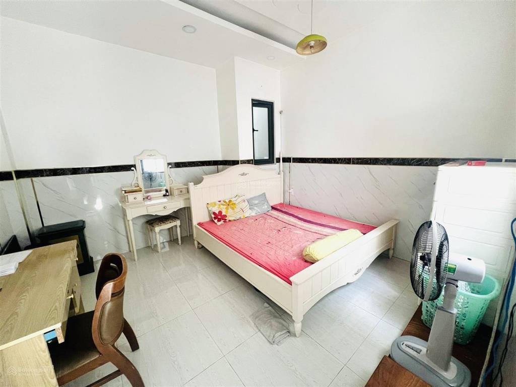 Nhà đẹp hẻm xe hơi 7 chỗ, khu dân cư đồng bộ gần học viện chính trị khu vực ii, quận 9 giá 6.4 tỷ