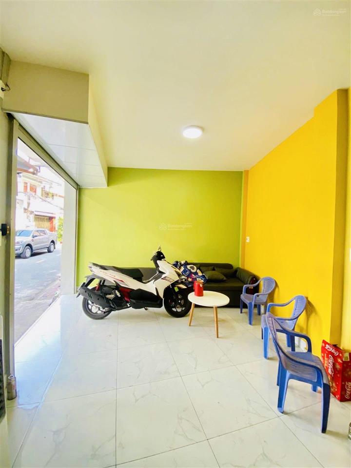 Mặt tiền kinh doanh, hẻm xe hơi trách ngay học viện chính trí khu vực ii, giá 2.15 tỷ