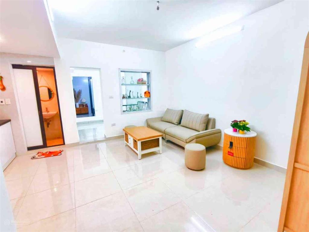 Nhà đẹp thiết kế sang trọng, 2 tầng 3pn, ngay lã xuân oai, tnpa giá 5.7 tỷ (tl)