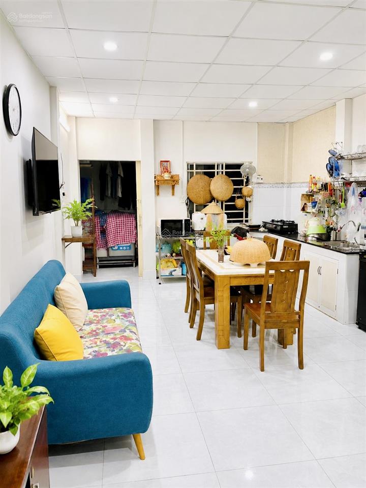 Gấp gấp !!! bán nhà diện tích 111m2 ngay đình phong phú giá chỉ 5.x tỷ