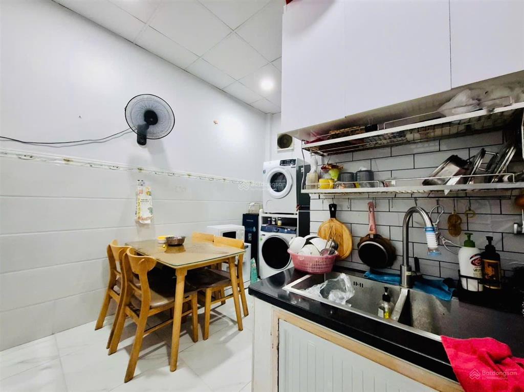 Gấp gấp!!! diện tích rộng 74m2, hẻm xẻ hơi trách nhau tăng nhơn phú còn giá 5.5 tỷ
