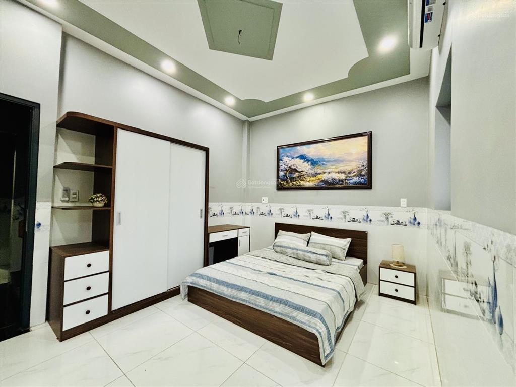 Nhà đẹp nội thất sang trọng, 4pn ngay tam đa, long trường giá 5.4 tỷ