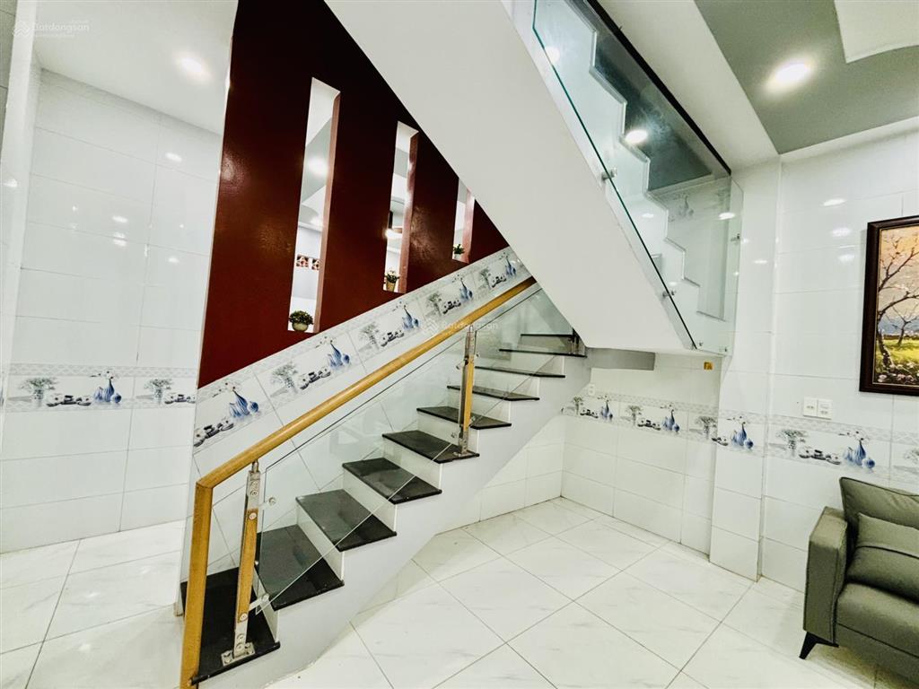 Nhà đẹp hẻm xe hơi trách nhau, 55m2, khu dân cư đồng bộ ngay tam đa giá 5.4 tỷ