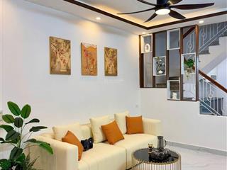 Nhà đẹp hẻm xe hơi thông ngay lã xuân oai, tăng nhơn phú a giá 5,6 tỷ