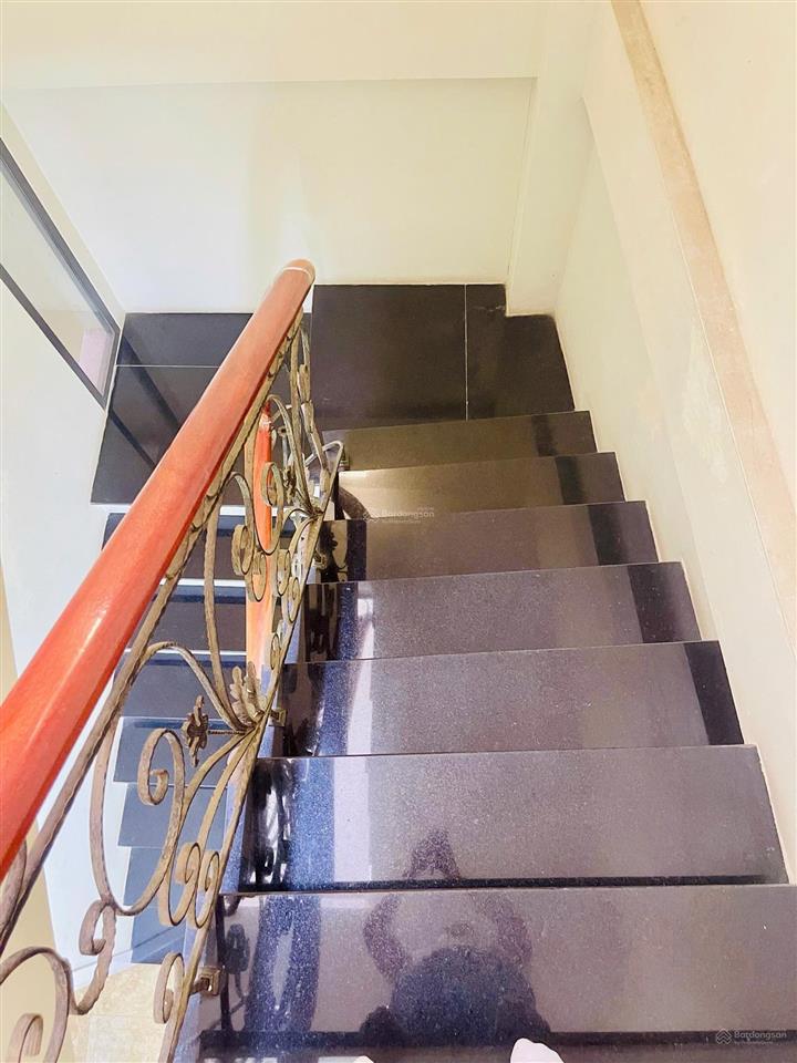 Siêu phẩm triều khúc thanh xuân  sân rộng gần phố dt 65m2 x 4t ở  cho thuê đều đẹp giá hơn 10 tỷ
