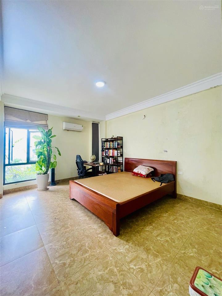 Siêu phẩm triều khúc thanh xuân  sân rộng gần phố dt 65m2 x 4t ở  cho thuê đều đẹp giá hơn 10 tỷ