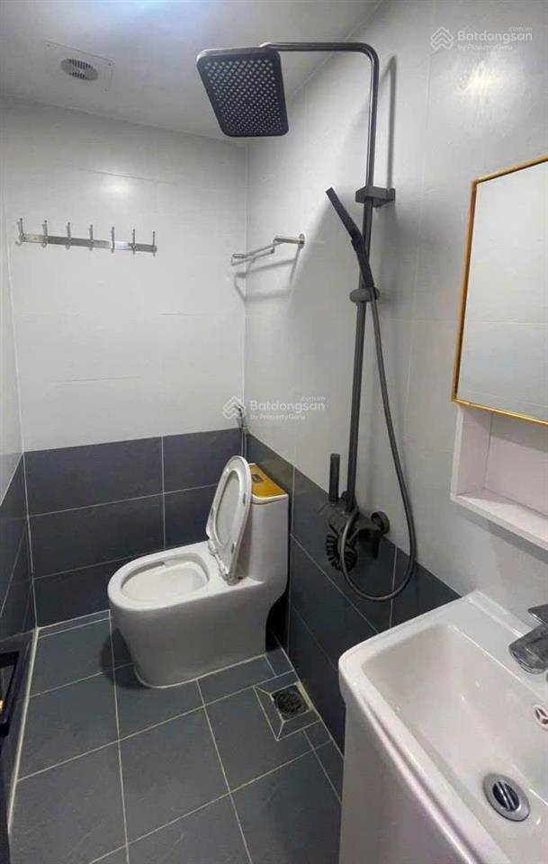 Siêu phẩm  kinh doanh ô tô phùng khoang trung văn dt 48m² + 7 phòng cho thuê dòng tiền tốt